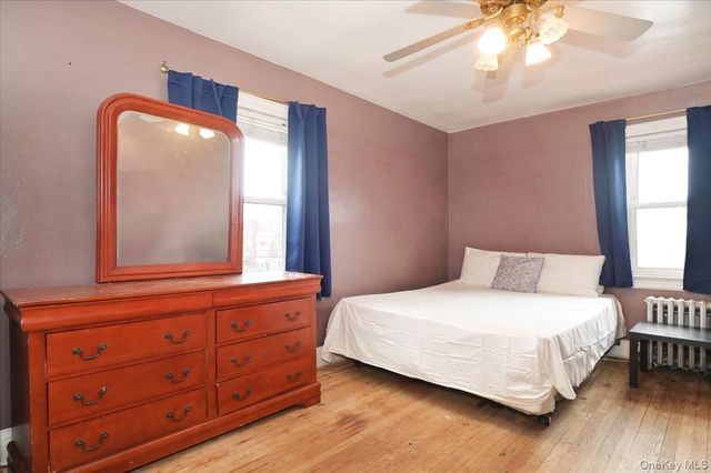 13071 225th Street, Laurelton, NY 11413