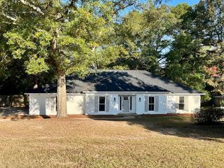 10 Conisburgh Court, Columbus, GA 31907
