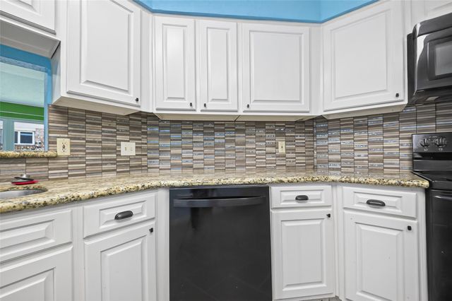2527 Corral Trail, Friendswood, TX 77546