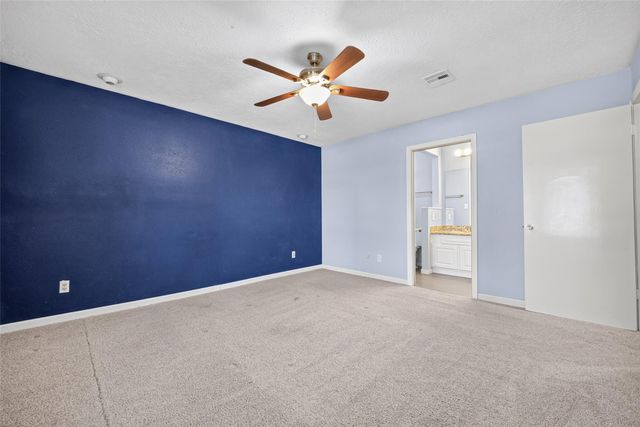 2527 Corral Trail, Friendswood, TX 77546