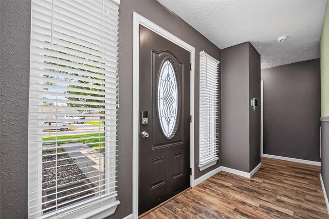 2527 Corral Trail, Friendswood, TX 77546