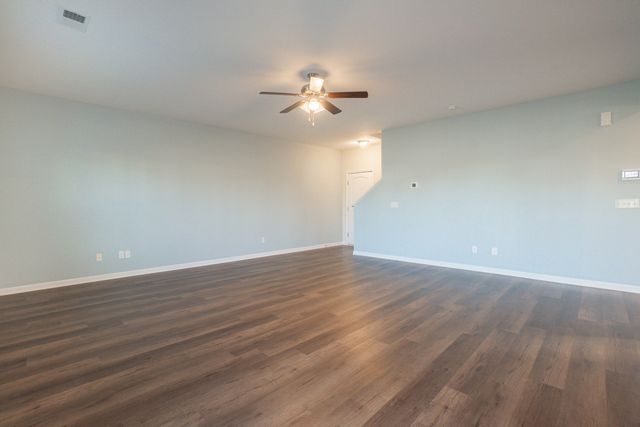 3055 Matthews Drive, Sumter, SC 29154