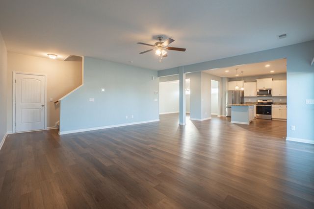 3055 Matthews Drive, Sumter, SC 29154