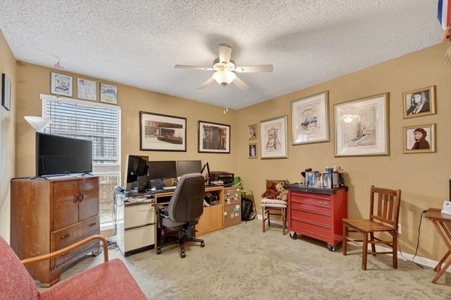 10015 Chimney Hill Lane, Dallas, TX 75243