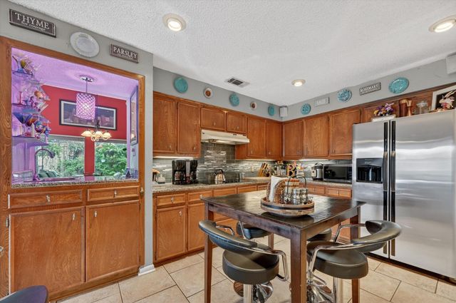 10015 Chimney Hill Lane, Dallas, TX 75243