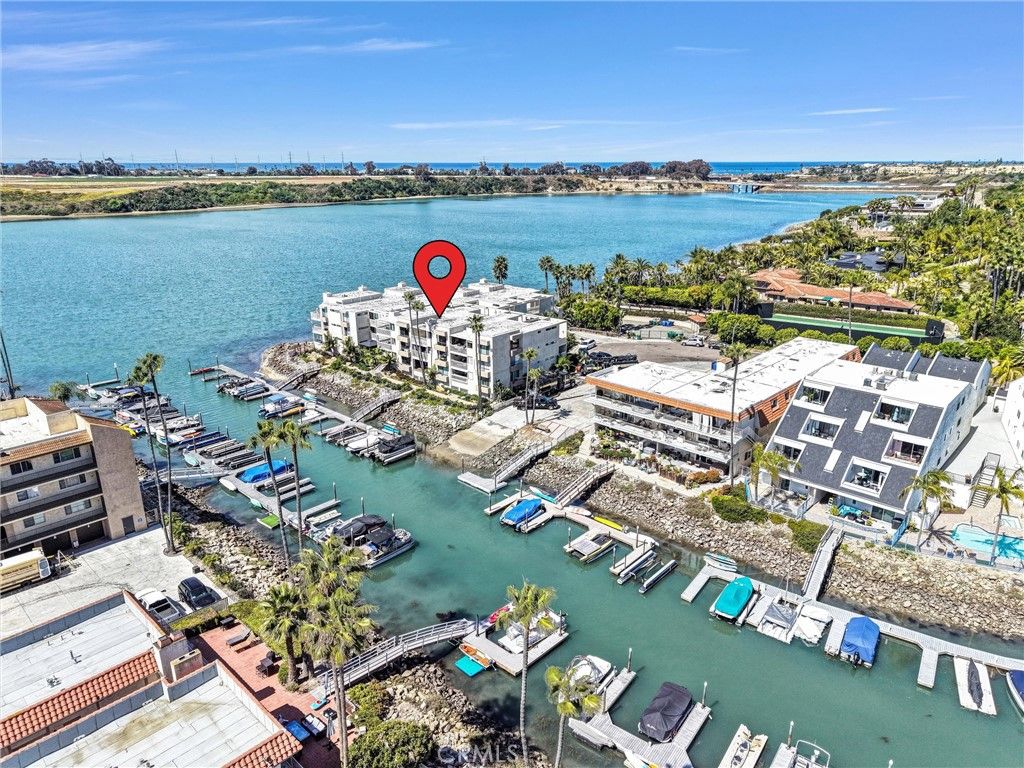 Image 54 of property listing at 4513 Cove Drive 17, Carlsbad, CA 92008