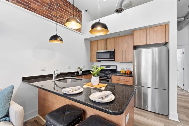 150 North St 150, Somerville, MA 02144