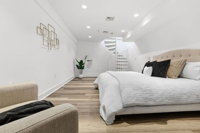 150 North St 150, Somerville, MA 02144