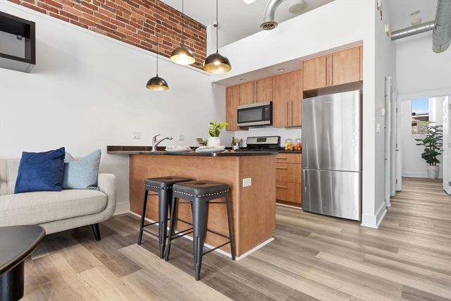 150 North St 150, Somerville, MA 02144