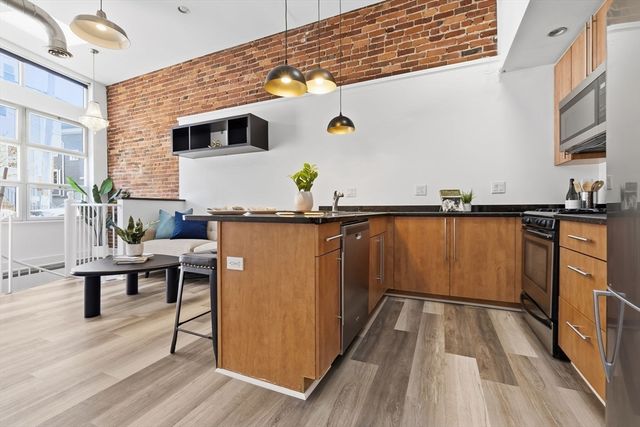 150 North St 150, Somerville, MA 02144