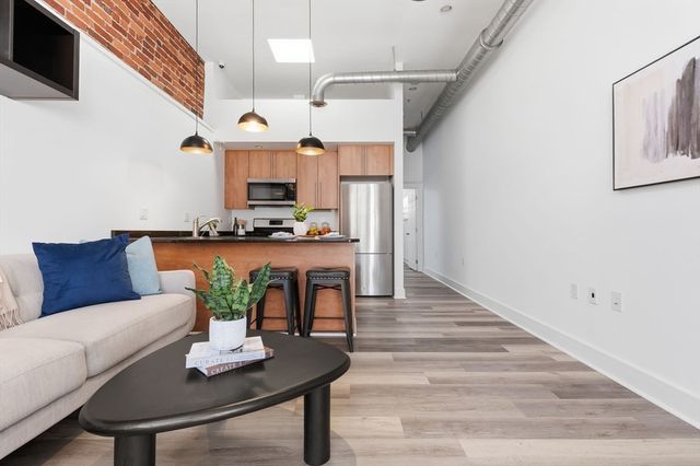 150 North St 150, Somerville, MA 02144