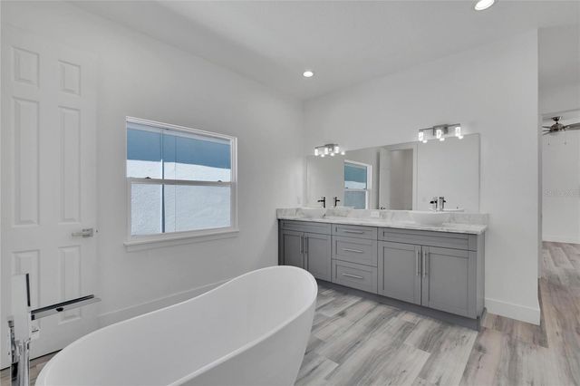 6516 SIMONE SHORES CIRCLE, Apollo Beach, FL 33572