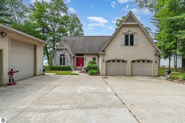 7435 Loud Drive, Oscoda, MI 48750