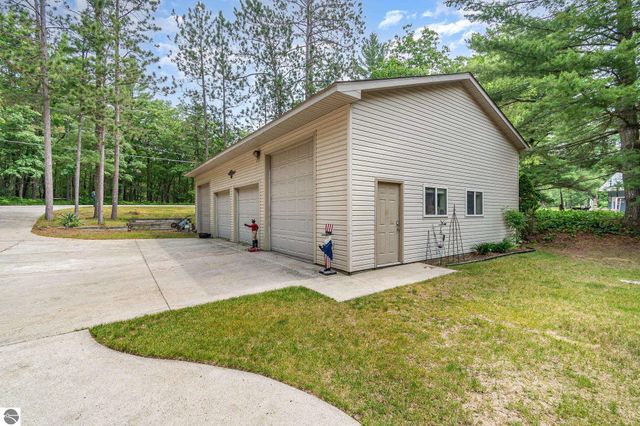 7435 Loud Drive, Oscoda, MI 48750