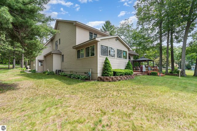 7435 Loud Drive, Oscoda, MI 48750