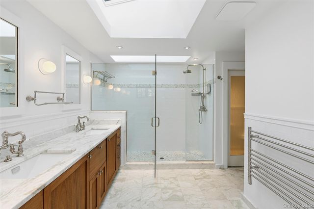 30 E Hollow Road, East Hampton, NY 11937