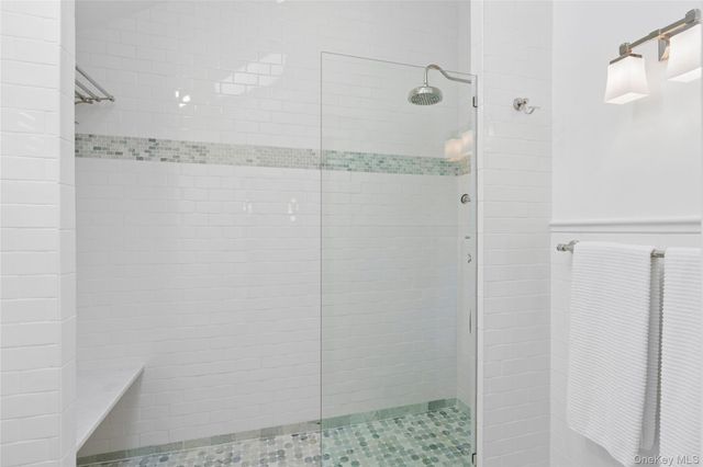 30 E Hollow Road, East Hampton, NY 11937