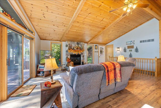 30495 E Oak Bend Drive, Arbo Twp, MN 55744