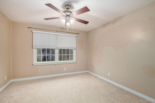 3839 Wild Pine Drive, Saginaw, MI 48603