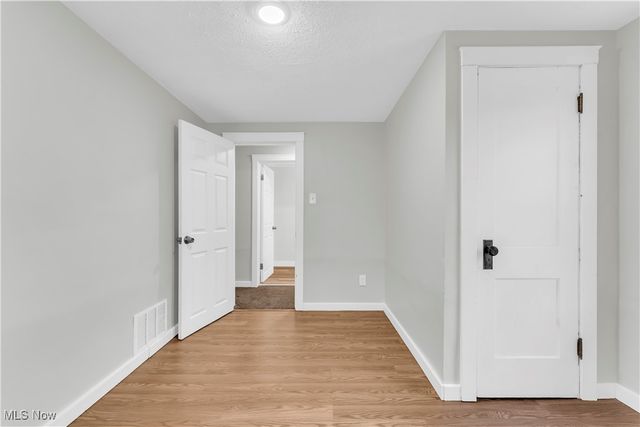 485 E Archwood Avenue, Akron, OH 44301