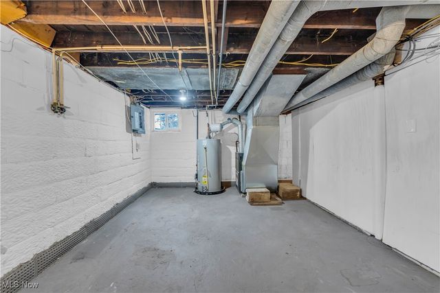 485 E Archwood Avenue, Akron, OH 44301