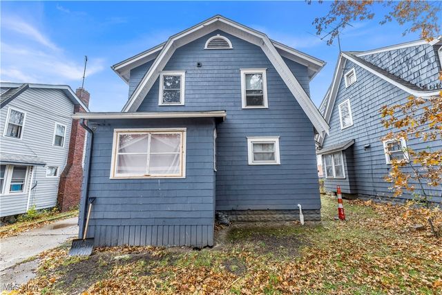 485 E Archwood Avenue, Akron, OH 44301