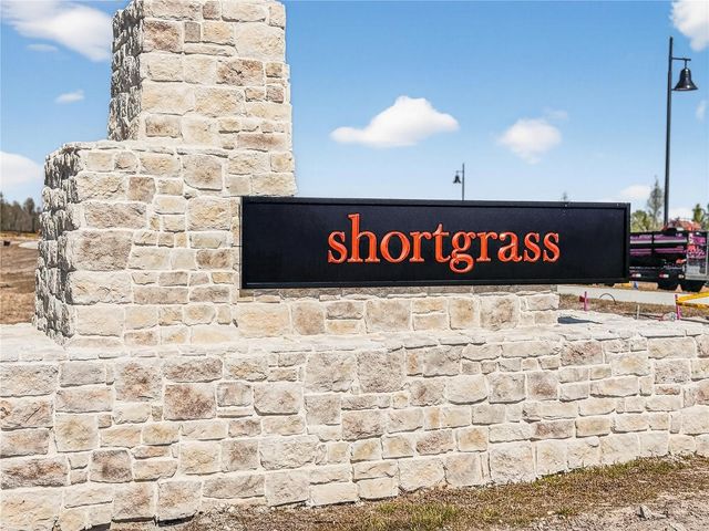 1673 SUTTONSET TRAIL, Zephyrhills, FL 33541