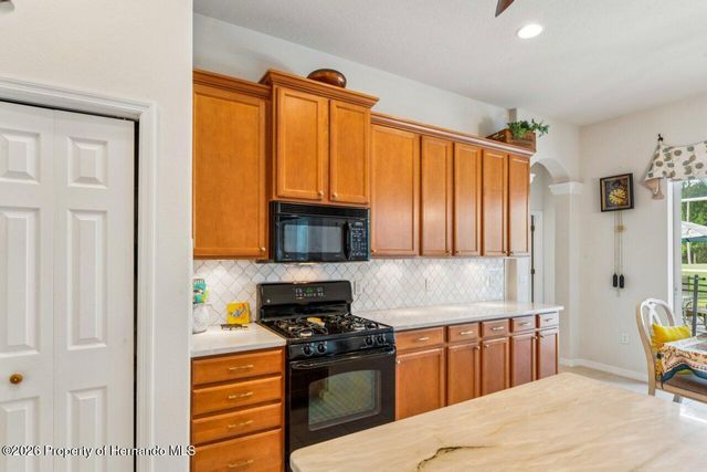 5015 Gevalia Drive, Brooksville, FL 34604