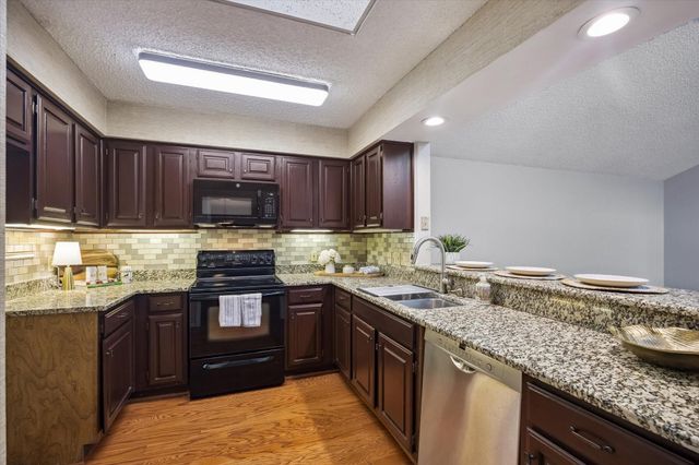 2016 Trixie Lane, Houston, TX 77042