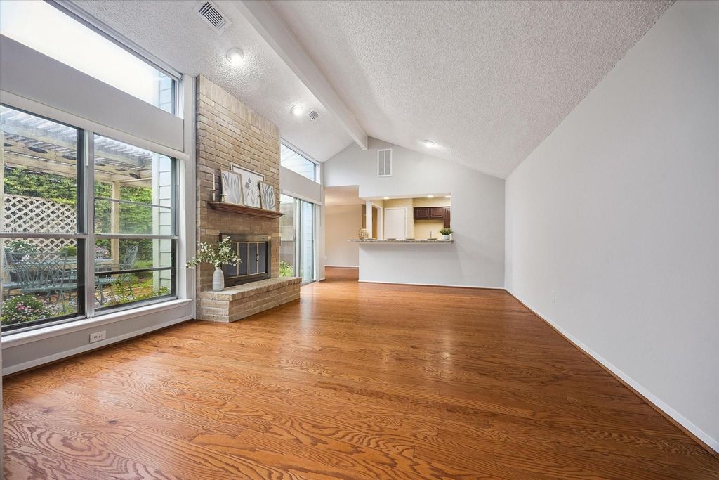 2016 Trixie Lane, Houston, TX 77042