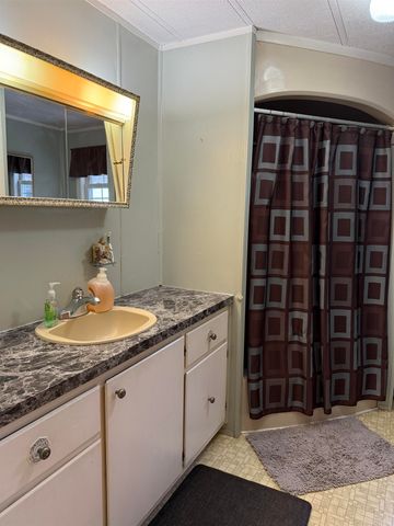 1013 Camelot Drive, Exeter, NH 03833