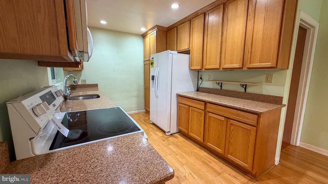 10861 HILLTOP LN, Columbia, MD 21044