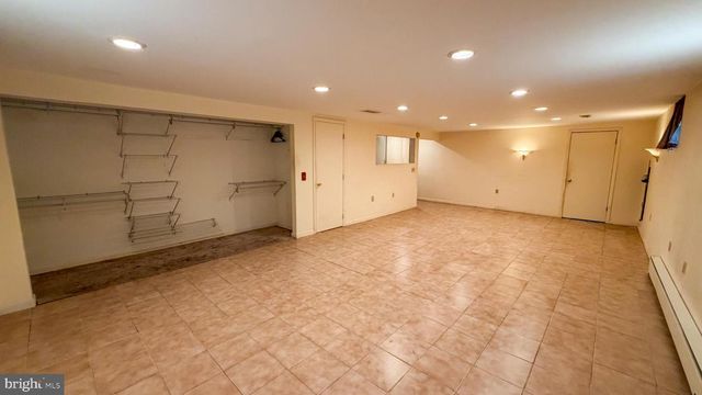 10861 HILLTOP LN, Columbia, MD 21044