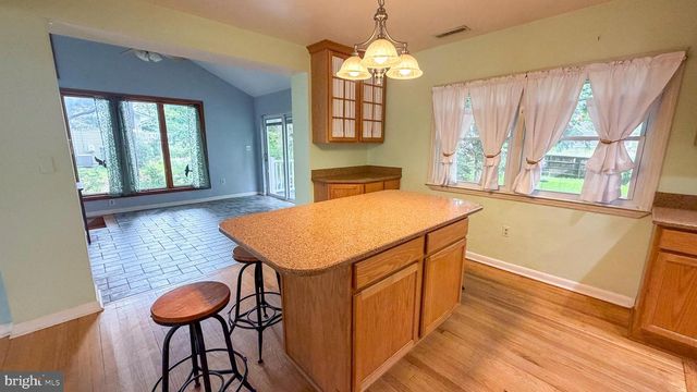 10861 HILLTOP LN, Columbia, MD 21044