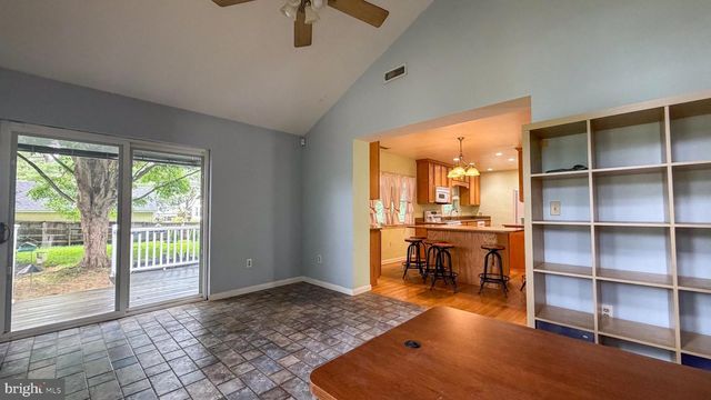 10861 HILLTOP LN, Columbia, MD 21044