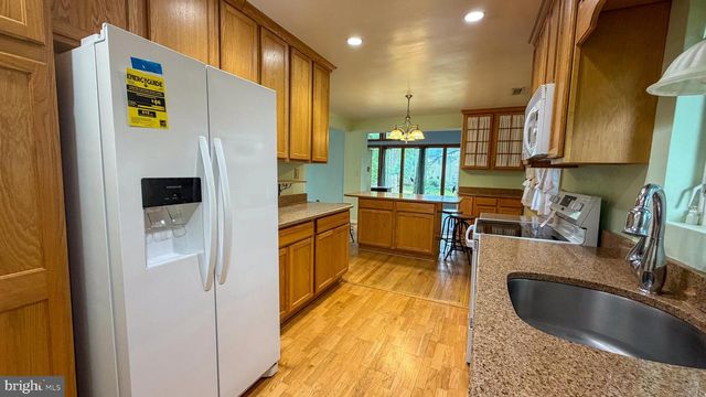 10861 HILLTOP LN, Columbia, MD 21044