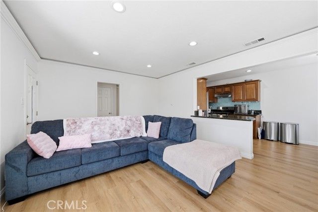 16515 E Devanah, Covina, CA 91722