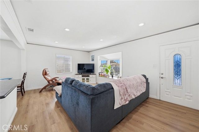 16515 E Devanah, Covina, CA 91722