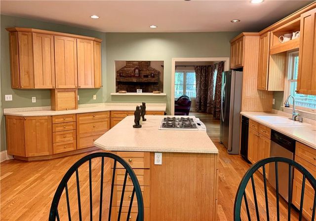 11 Cherokee Camp Trail, Jasper, GA 30143