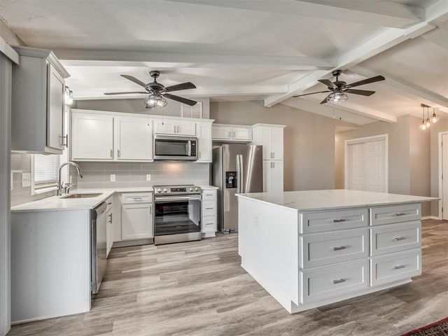 8337 NW 38th Terrace, Bethany, OK 73008