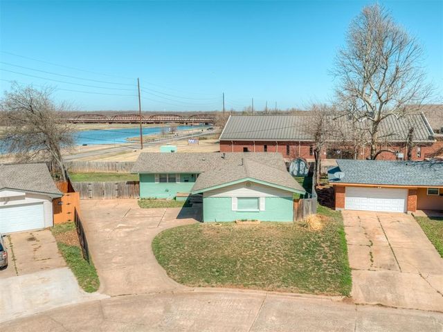 8337 NW 38th Terrace, Bethany, OK 73008