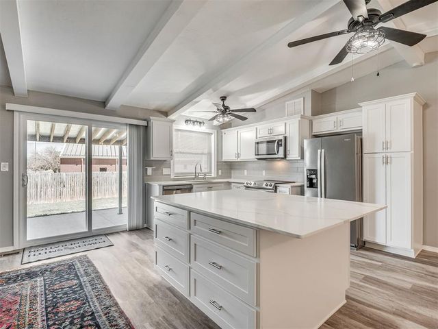 8337 NW 38th Terrace, Bethany, OK 73008