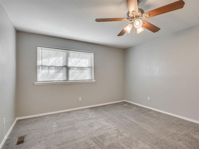 8337 NW 38th Terrace, Bethany, OK 73008