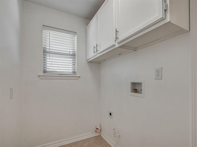 8337 NW 38th Terrace, Bethany, OK 73008