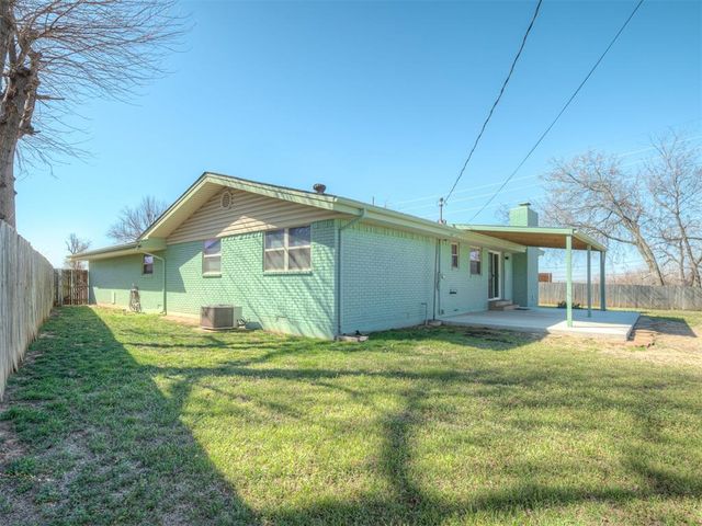 8337 NW 38th Terrace, Bethany, OK 73008