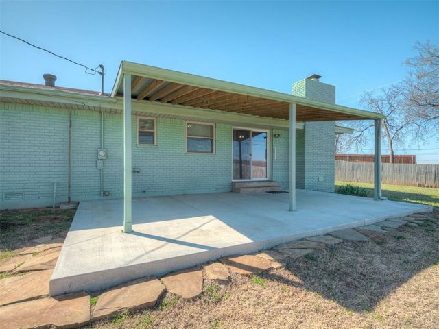 8337 NW 38th Terrace, Bethany, OK 73008