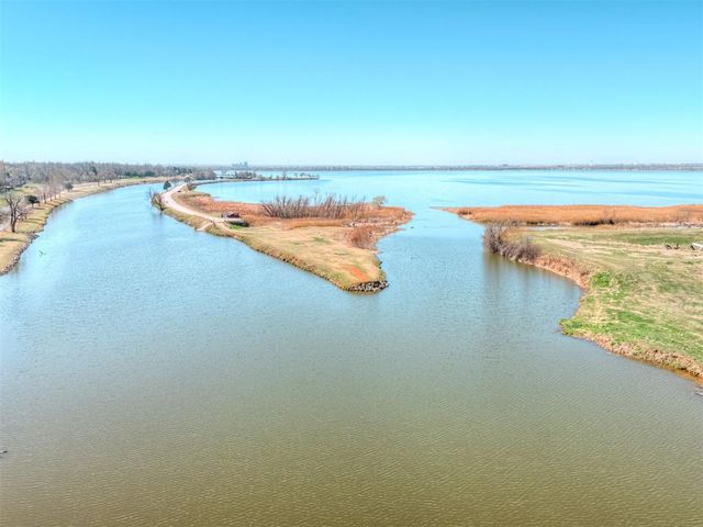 8337 NW 38th Terrace, Bethany, OK 73008