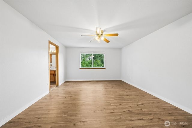 2111 22nd AVE SE, Puyallup, WA 98372