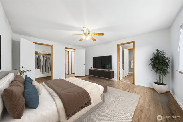 2111 22nd AVE SE, Puyallup, WA 98372