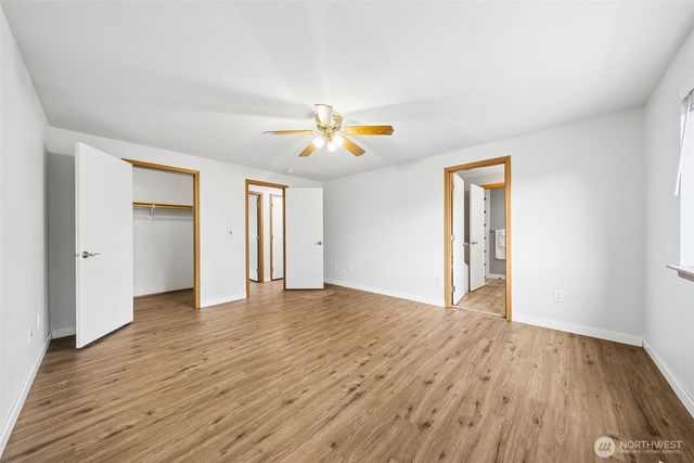 2111 22nd AVE SE, Puyallup, WA 98372